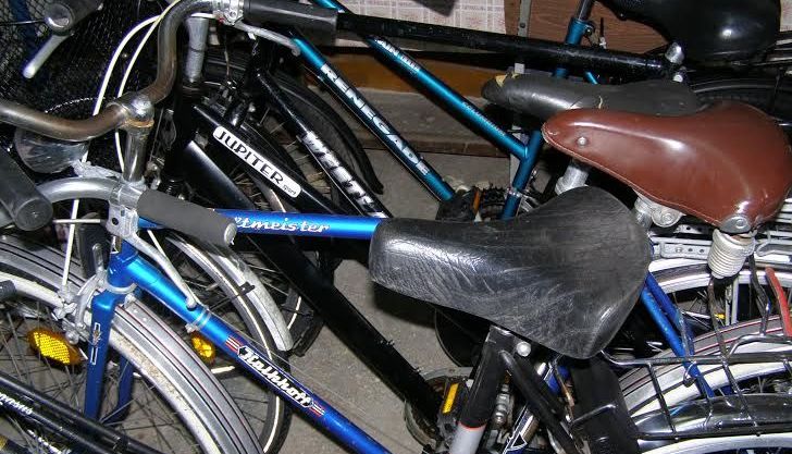 Brașovean amendat pentru scoaterea la vânzare a unor biciclete second-hand 1 biciclete.jpg