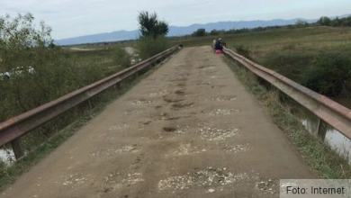 Brașov. Covăsnenii ne „arată cu degetul” 6 gropipedc33a.jpg