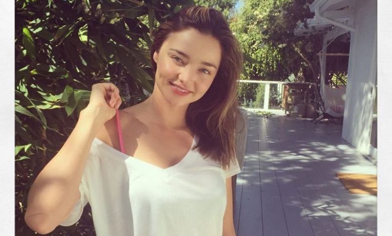 Miranda Kerr, poză TOPLESS!!! 1 kerr1.jpg
