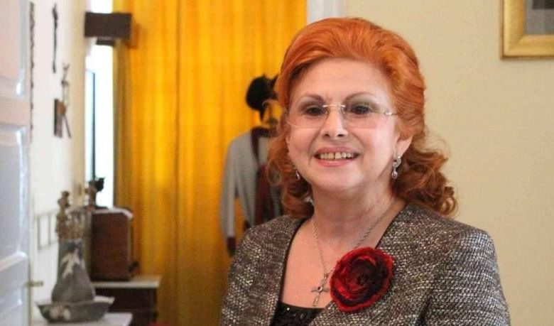 Actriţă născută la BRAŞOV, cetăţean de onoare la Iaşi 1 mihaelaarsenescuactrita.jpg