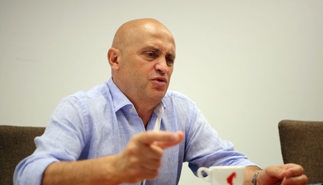 Giuleștenii rămân fără patron 1 moraru3.jpg