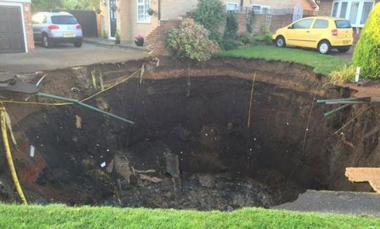 sinkhole.jpg