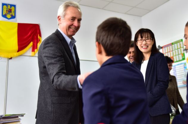 Ambasadorul SUA, la inaugurarea unei şcoli: „Deveselu a devenit un element cheie pentru securitatea întregii regiuni“ 1 Deveselu_Inaugurare_10 noiembrie_2015_197967.jpg