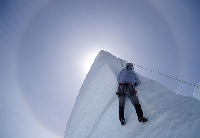 Dolarul! Maximul istoric! 1 alpinism.jpg