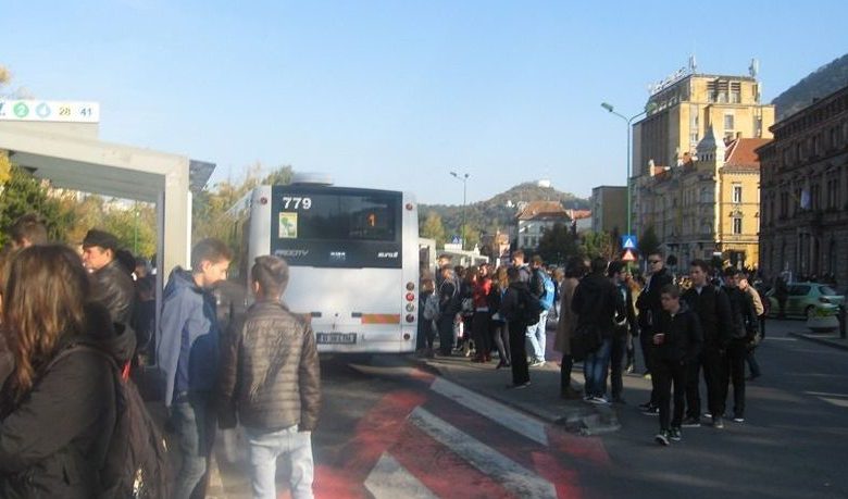 BRAȘOV. RAT suspendă circulația pe 18 linii 1 autobuzstatie_2.jpg