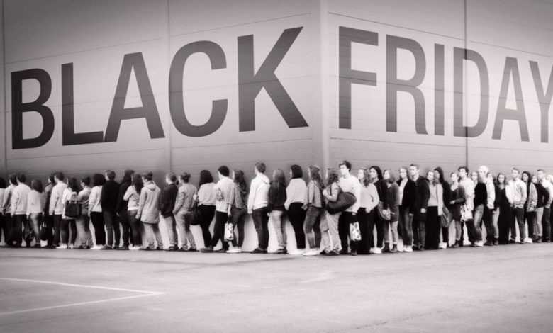 Studiu. Câte produse vor cumpăra românii de Black Friday, în acest an 1 blackfriday_2.jpg