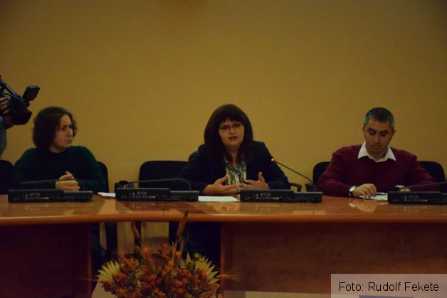 conferrinta Adina Durbaca 23 nov 3_199058.JPG