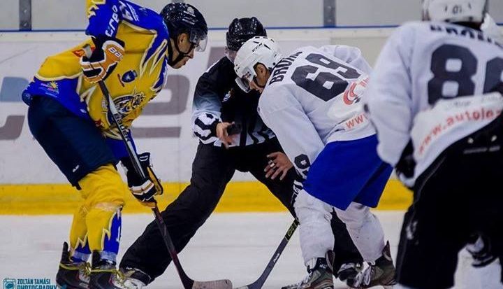 BRAȘOV. LNH. Puștii de la Corona au câștigat și a doua partidă cu Sportul Studențesc 1 corona-sportul_4.jpg