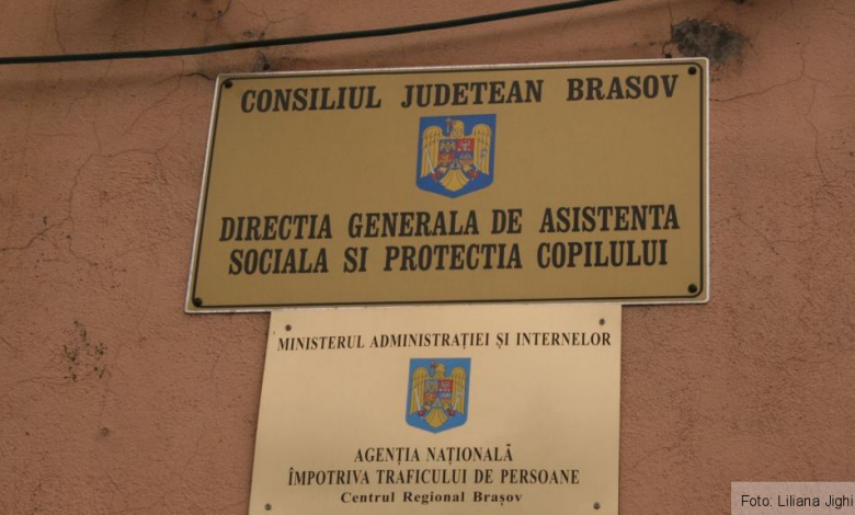 BRAŞOV. Campanie pentru drepturile copiilor şi împotriva violenţei domestice 1 directiacopiluluiaug2.jpg