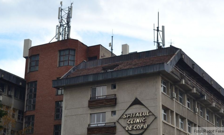 Brașov. Aleșii județeni, îngrijorați de antenele de telefonie de pe Spitalul de Copii 1 dsc-1520.jpg