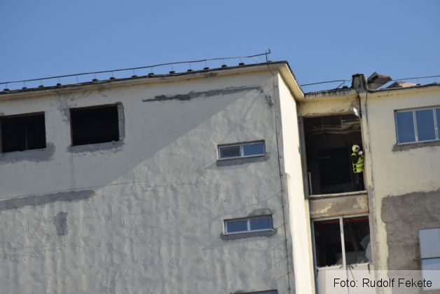 explozie Vel Pitar nov 5_197699.JPG