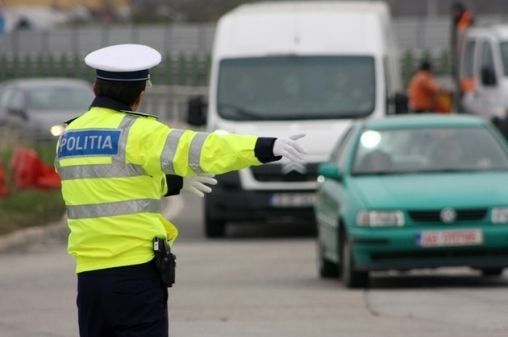 Şofer CĂUTAT de Poliţie, după ce a accidentat MORTAL un pieton! 1 filtrepolitisti_2.jpg