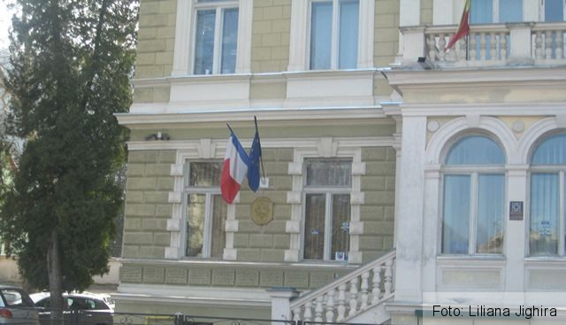 Măsuri sporite de securitate la Consulatul Onorific al Franței de la Brașov 1 img-3158.jpg