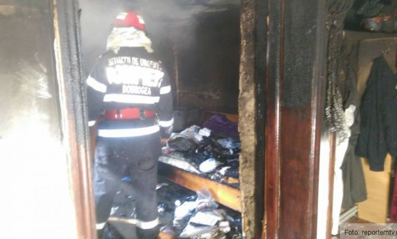Locuinţă cuprinsă de flăcări, de la un televizor uitat aprins 1 incendiuconstanta_2.jpg