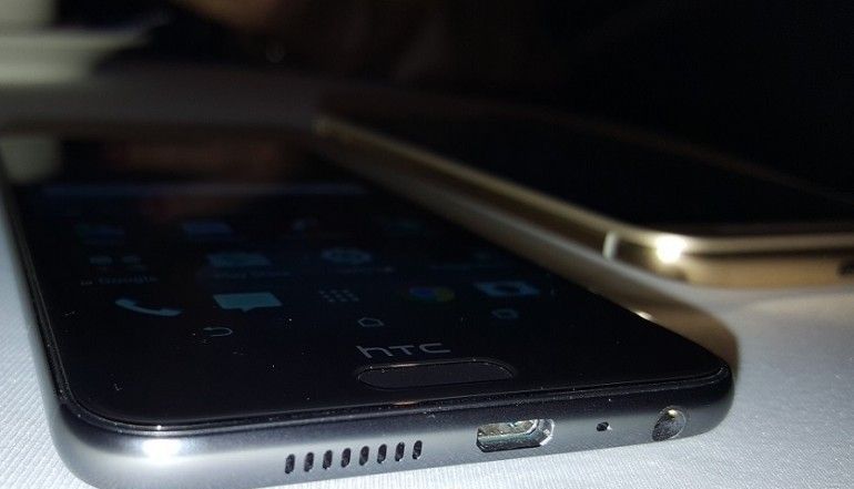 DEZBATERE: Este HTC One A9 un adevarat flagship? 1 one-a9-21-770x472.jpg