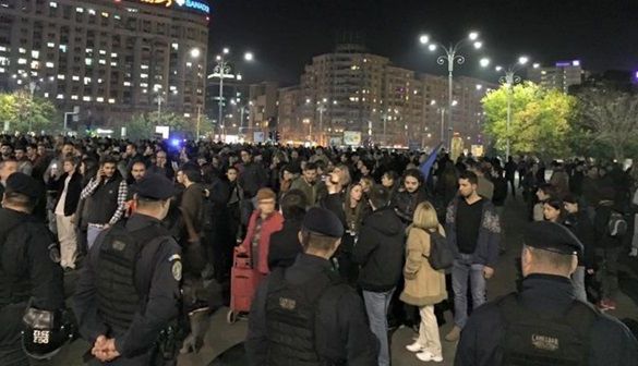 protestcolectiv2.jpg