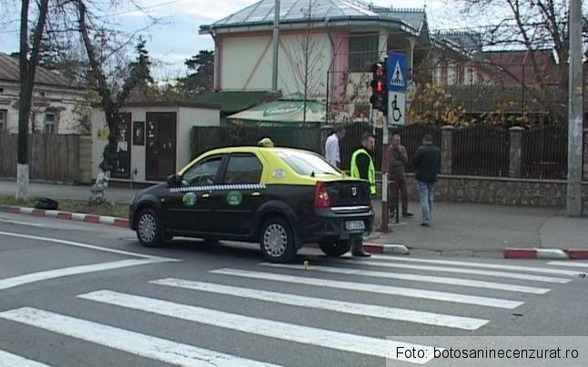 Minor accidentat de un taxi, la o trecere de pietoni semaforizată 1 taxitreceredepietoni_2.jpg