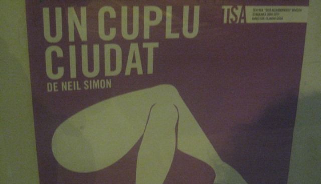 BRAȘOV. Festivalul s-a încheiat, teatrul continuă 1 teatruafisuncupluciudat.jpg