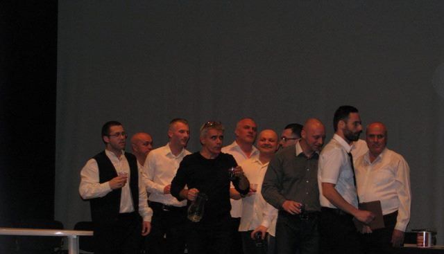 teatrudetinuticodlea.jpg
