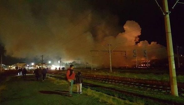 INCENDIU. Un tren a luat foc în gară 1 trebfoc.jpg
