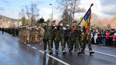 Brașov. Paradă militară pe Bulevardul Eroilor - GALERIE FOTO 8 1 decembrie 092_199639.JPG