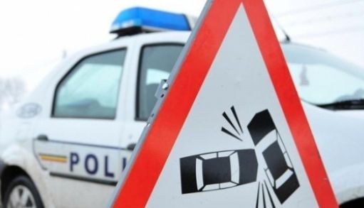 Mașină răsturnată în râu. Un mort și doi răniți 1 1_163.jpg