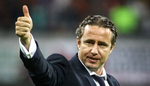 OFICIAL. Laurenţiu Reghecampf, un nou mandat la Steaua 1 5_51.jpg