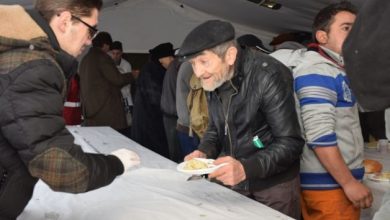 BRAŞOV. Masă caldă, pachete şi colinde 9 DSC_0880_201266.JPG