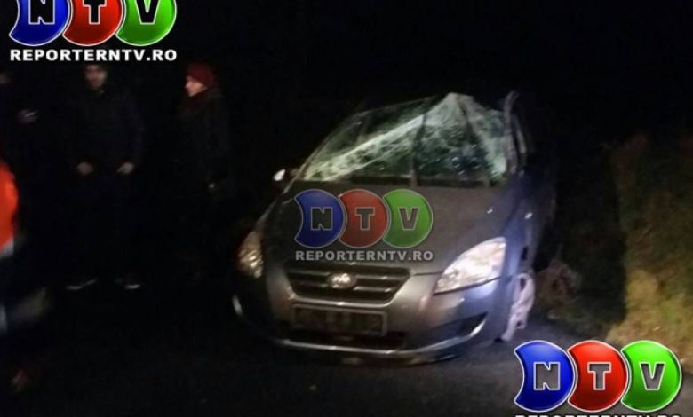 Accident cu două victime! Un autoturism s-a răsturnat în sensul giratoriu 1 accidentconstanta_6.jpg