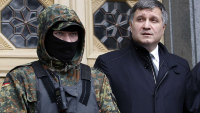 arsenavakov.png