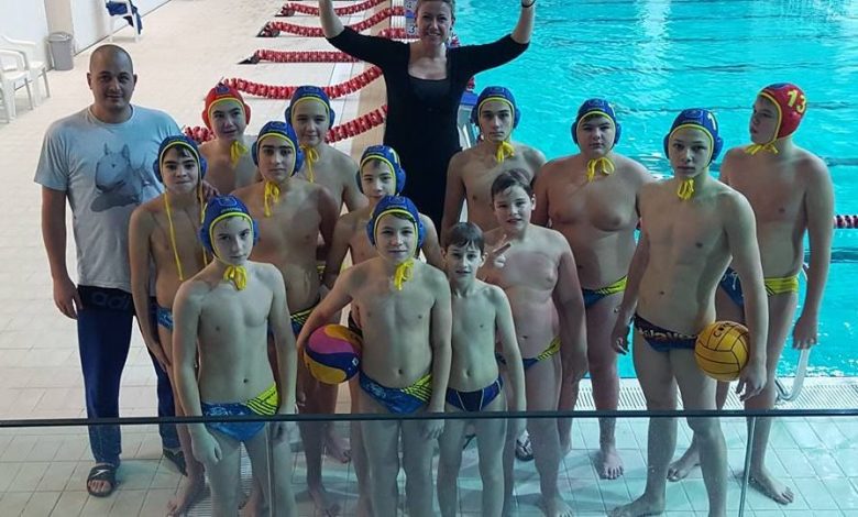 BRAŞOV. Micii poloişti de la Corona au debutat în Campionatul Naţional 1 corona-polo.jpg