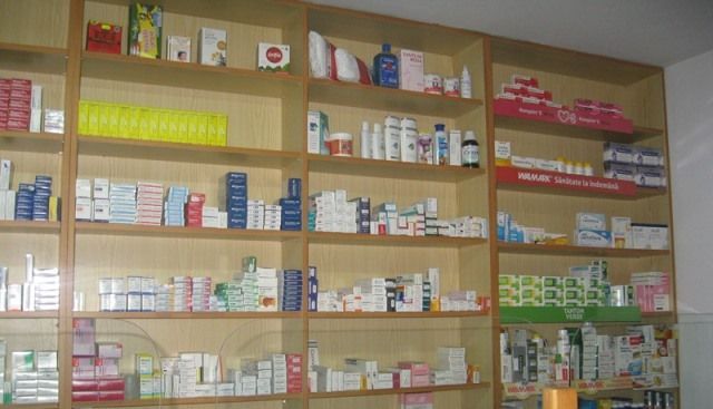 BRAȘOV. Patru farmacii deschise și astăzi 1 farmaciebrasov.jpg