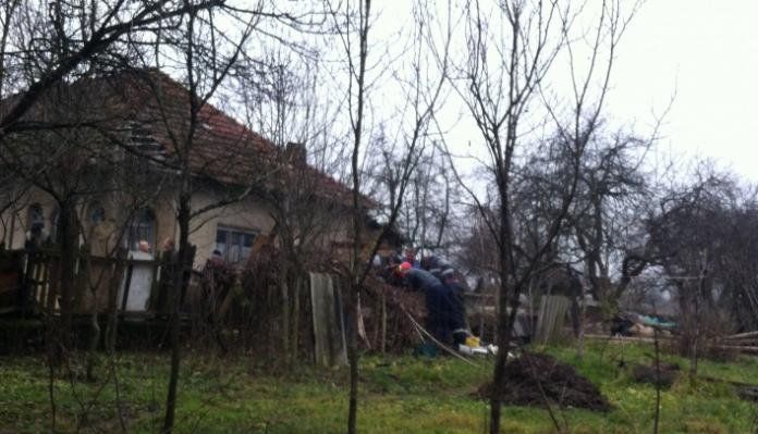 Bărbat găsit mort în fântână! 1 mortfantana.jpg