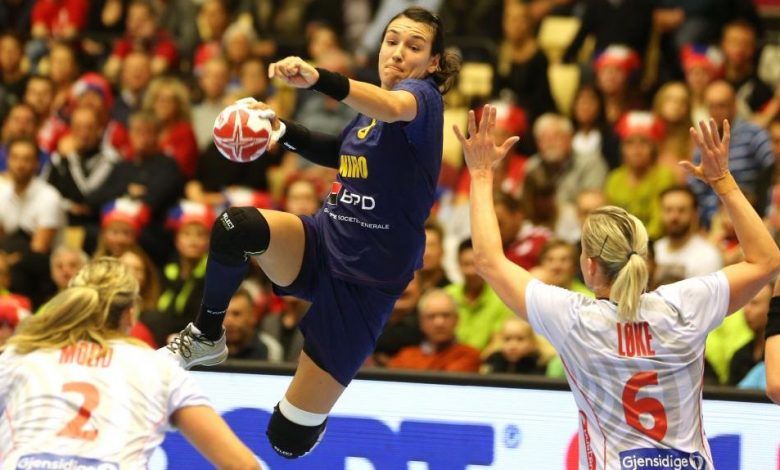 E CEA MAI BUNĂ. Cristina Neagu, desemnată cea mai valoroasă handbalistă de la Campionatul Mondial 1 neagucristina.jpg
