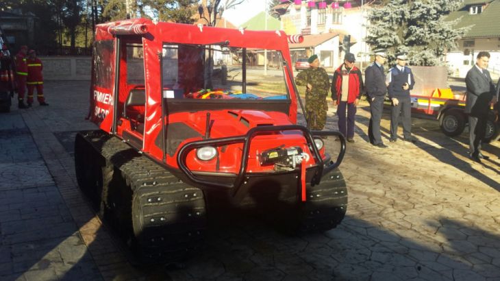 BRAŞOV. Autospecială nouă pentru pompierii din Predeal 1 senilata1_201252.jpg