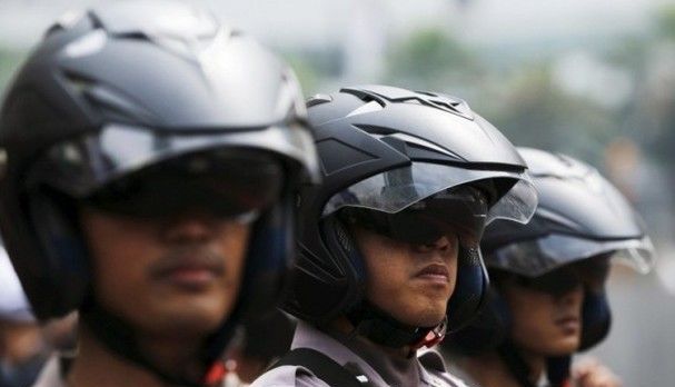 Doi suspecți arestați după atacurile de la Jakarta 1 4_61.jpg