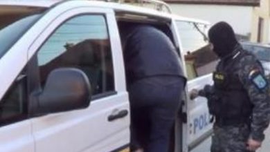 Percheziții la contrabandiști de mărfuri importate 1 6_54.jpg