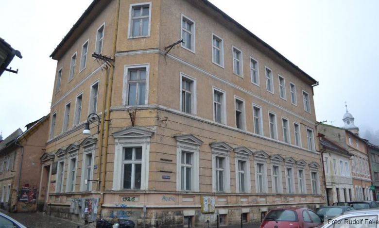 Consiliul Județean Braşov a pus ochii pe o clădire în care să mute Muzeul de Artă și pe cel de Etnografie 1 conforest.jpg