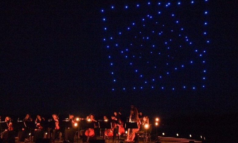 INEDIT. 100 de drone au „dansat” pe simfonia a 5-a a lui Beethoven 1 drone1.jpg