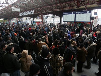 Protecţia Consumatorilor a amendat CFR cu 50.000 de lei, pentru neregulile din Gara de Nord 1 garadenord.jpg