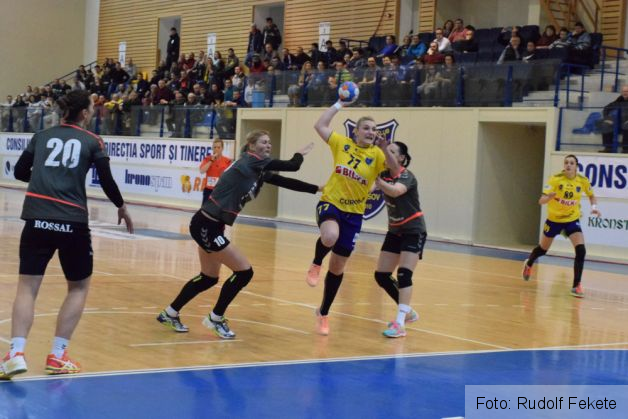 handbal Corona Brasov - HCM Roman ianuarie 03_202804.JPG