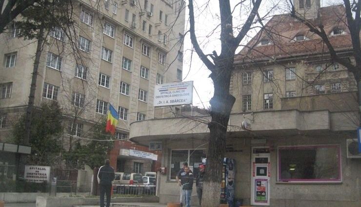 BRAȘOV. Primii bebeluși din 2016 1 maternitateiarna.jpg