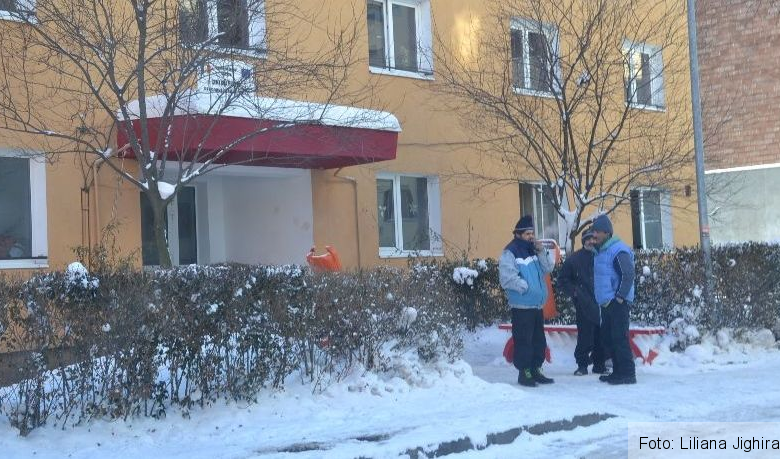BRAŞOV. Poliţia Locală a adunat de pe străzi persoanele fără adăpost 1 persoanefaraadapostcentrupersoane01.jpg
