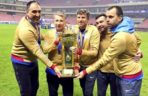 Dan Petrescu, VIAȚĂ GREA în China!!! La un pas de a fi DEMIS!!! 1 petrescu_6.jpg