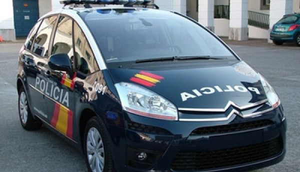 Român împuşcat în Spania. A murit din cauza rănilor 1 politia-spaniola.jpg