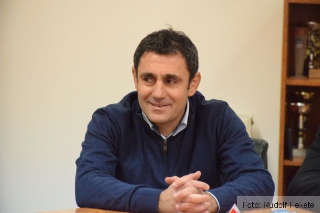 prezentare Mihai Stere antrenor 3_202173.JPG