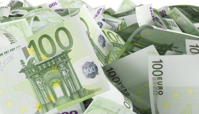UPDATE. Legea dării în plată a fost votată de deputaţii jurişti 1 prima.jpg