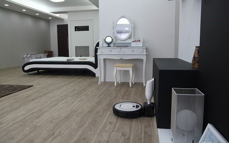 Ce roboţi aspirator merită atenţia 1 robot-vacuum-cleaner.jpg