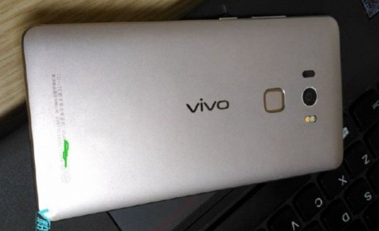 Vivo Xplay5S, un smartphone care promite 1 vivo-xplay5s-770x472.jpg