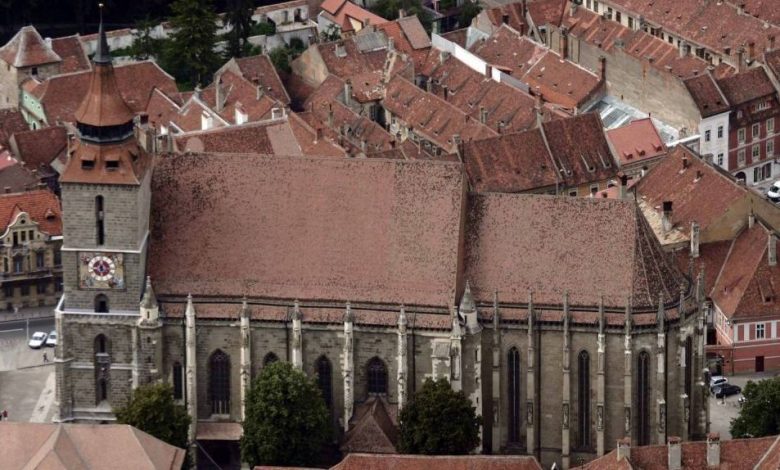 Braşovul, inclus în seria filatelică Oraşele României 1 biserica-neagra.jpg